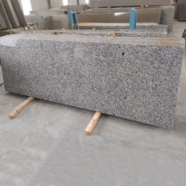 P White Granite - Image 4